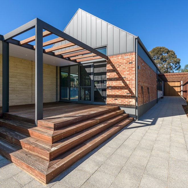 Roofing Interlock Kingswood 1